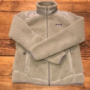 Patagonia women’s fleece medium